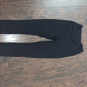 NWOT BRAND NEW LEGGINGS